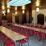 Hotel Ceska Koruna 3*