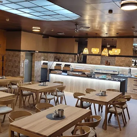 Ceska Koruna 3* Decin