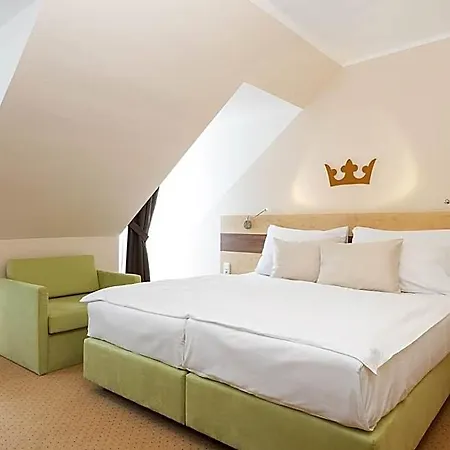 Ceska Koruna Hotel 3*