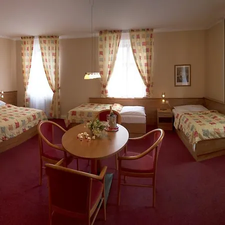 Hotel Ceska Koruna