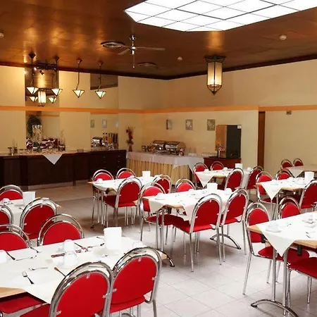 Ceska Koruna Hotell 3*