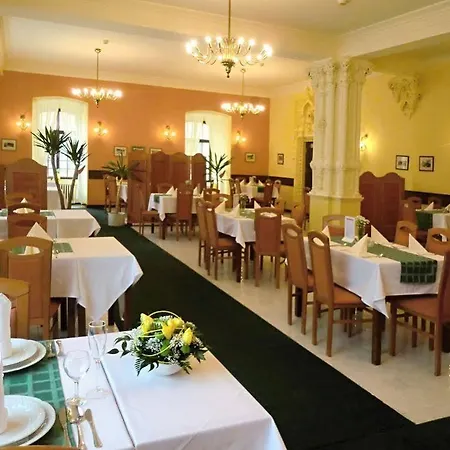 Hotell Ceska Koruna Decin