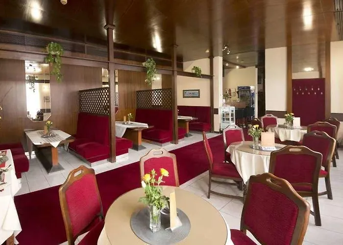 Ceska Koruna 3*