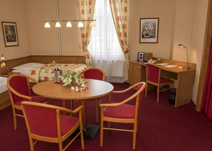 Ceska Koruna 3*