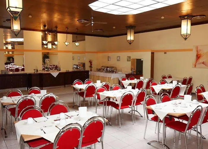 Ceska Koruna Hotel 3*